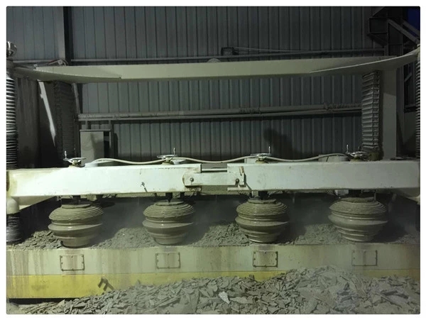 Hualong Stone Machinery CNC Doğal Taş Profil Ganit Mermer Korkuluk Korkuluk için Kesme Makinesi HLSYZ-8 